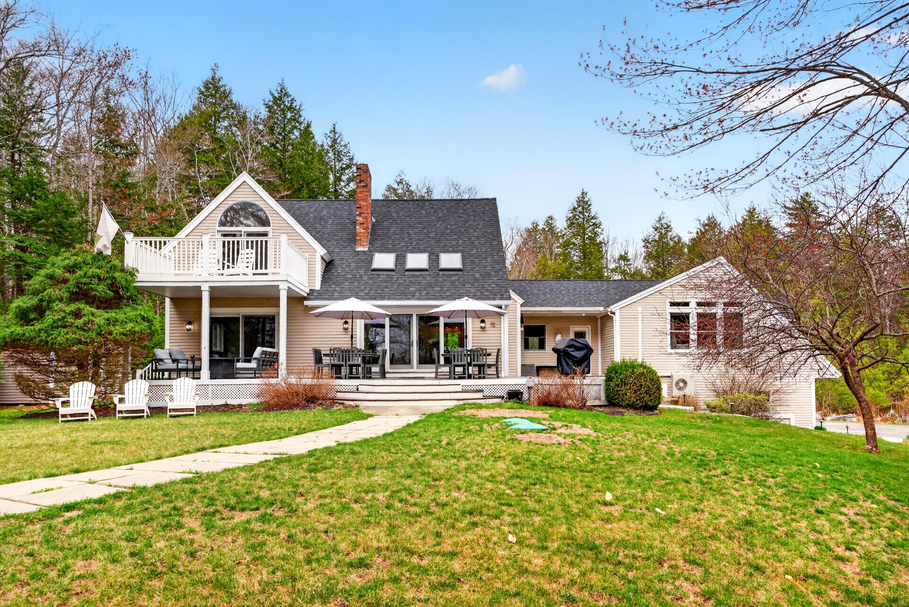 71-72 Quarry Cove Road Raymond ME 04071