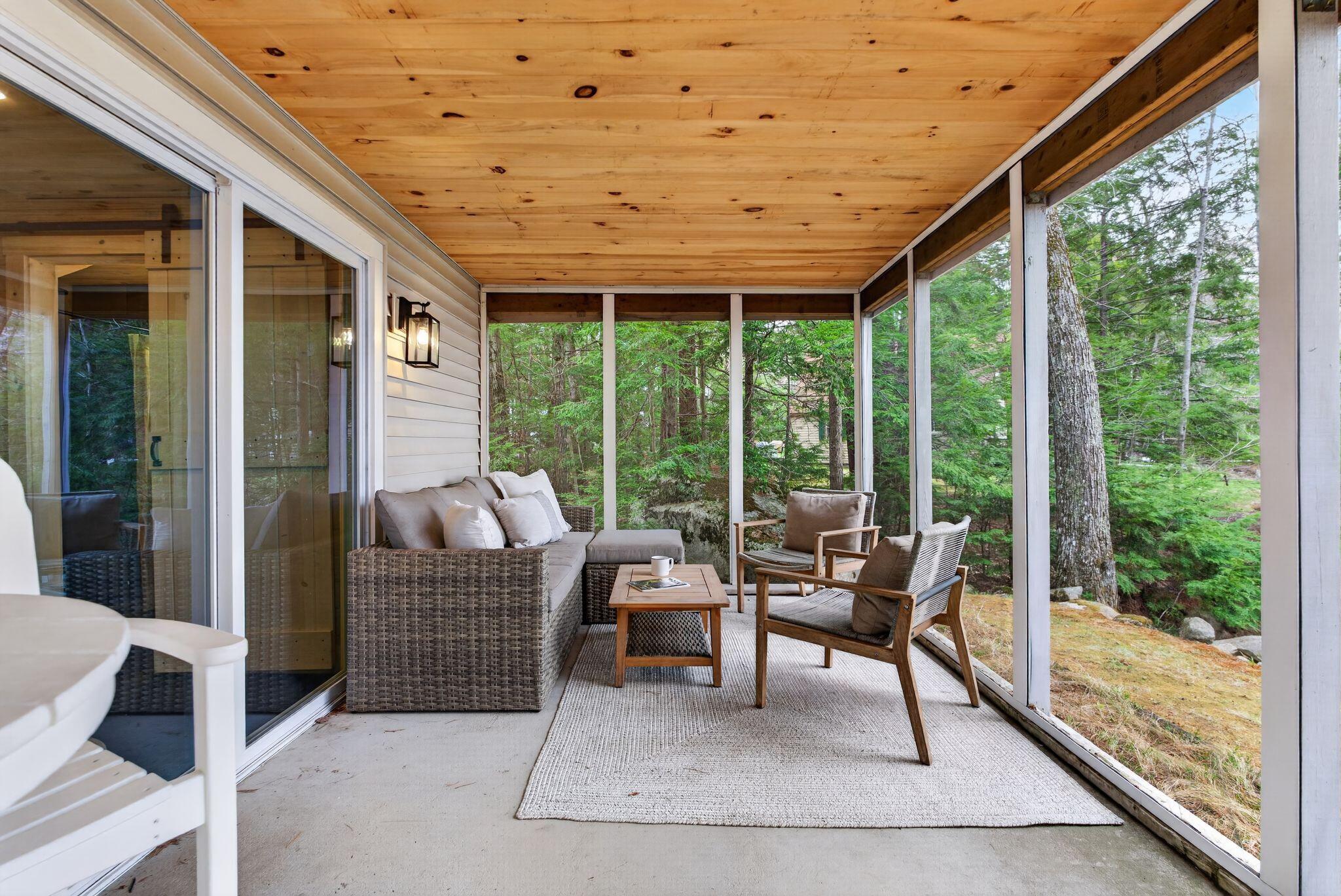 71-72 Quarry Cove Road Raymond ME 04071