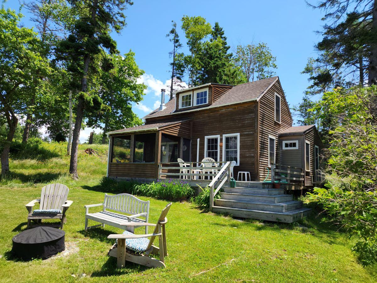 138 Hewes Point Road Islesboro ME 04848