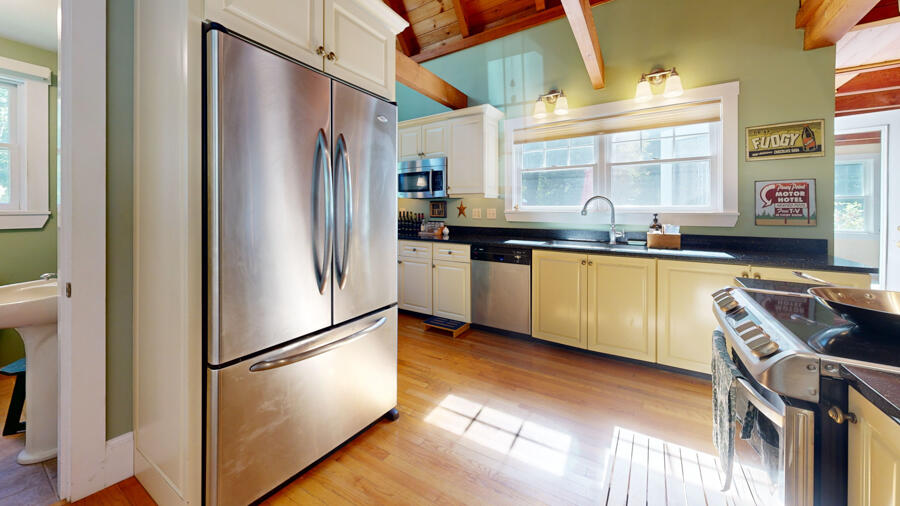 466 Bluff Road Northport ME 04849