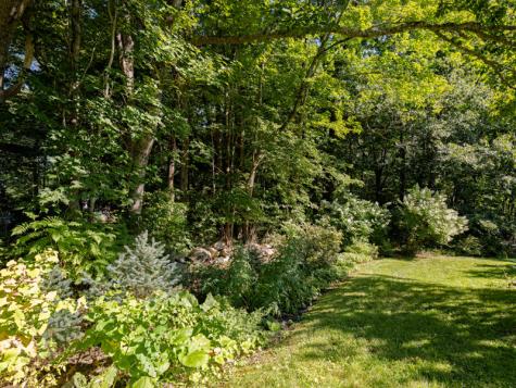 466 Bluff Road Northport ME 04849