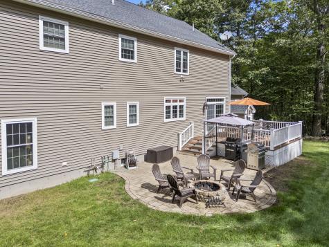 5 Heron Drive York ME 03909