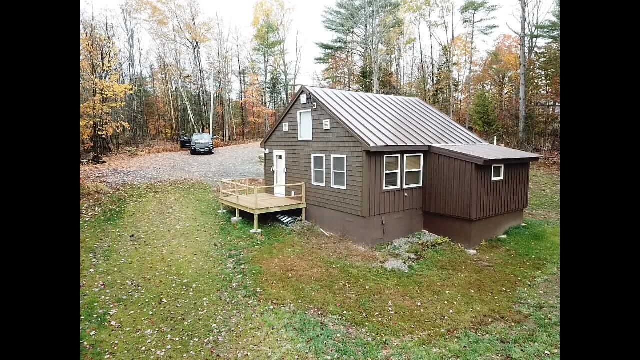 131 Thurston Road Cornville ME 04976