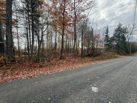 131 Thurston Road Cornville ME 04976