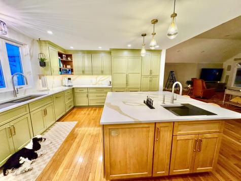 1 Deer Hill Lane Hampden ME 04444