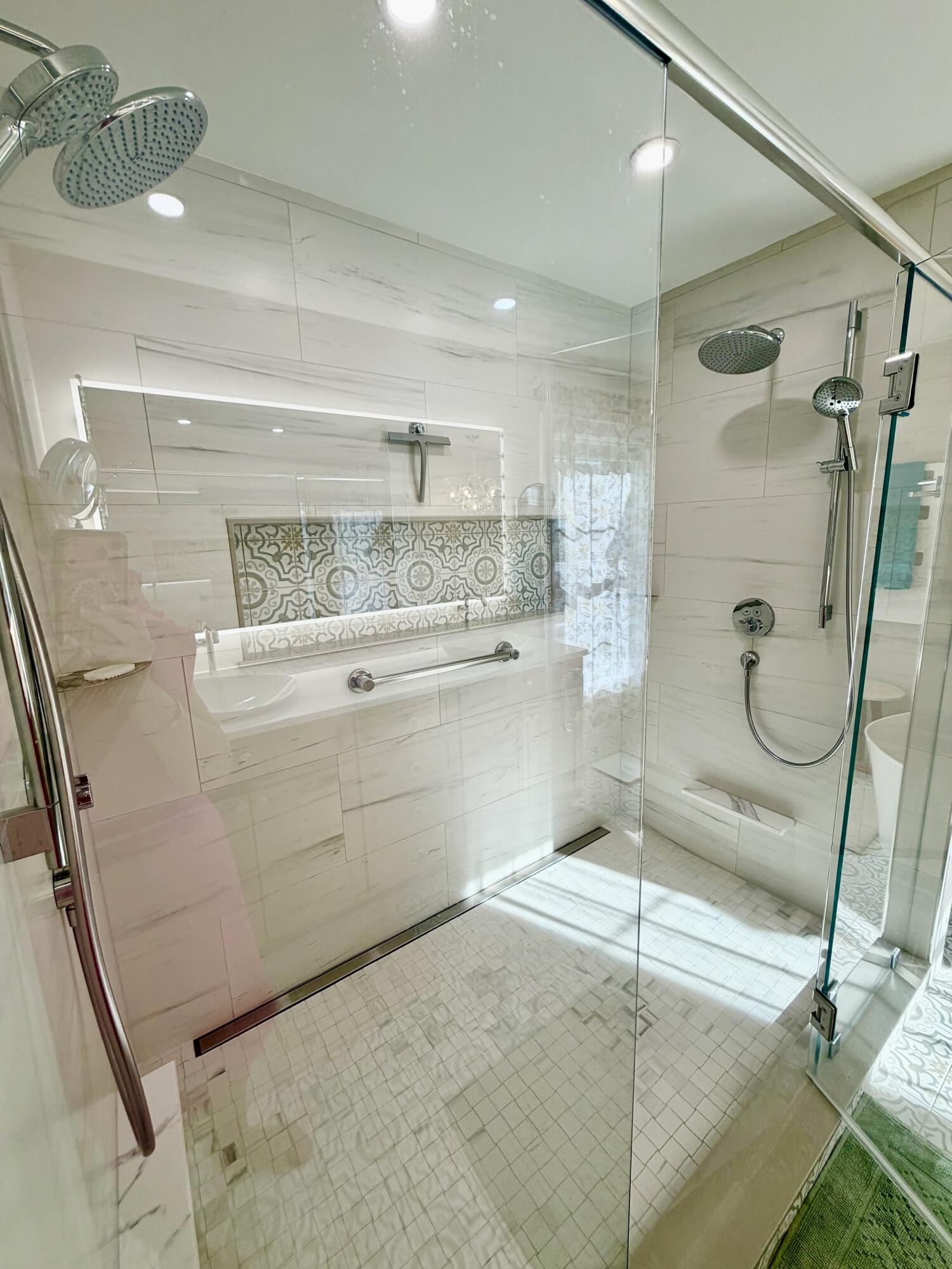 1 Deer Hill Lane Hampden ME 04444