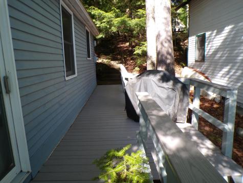 64 Lakeside Drive Raymond ME 04071