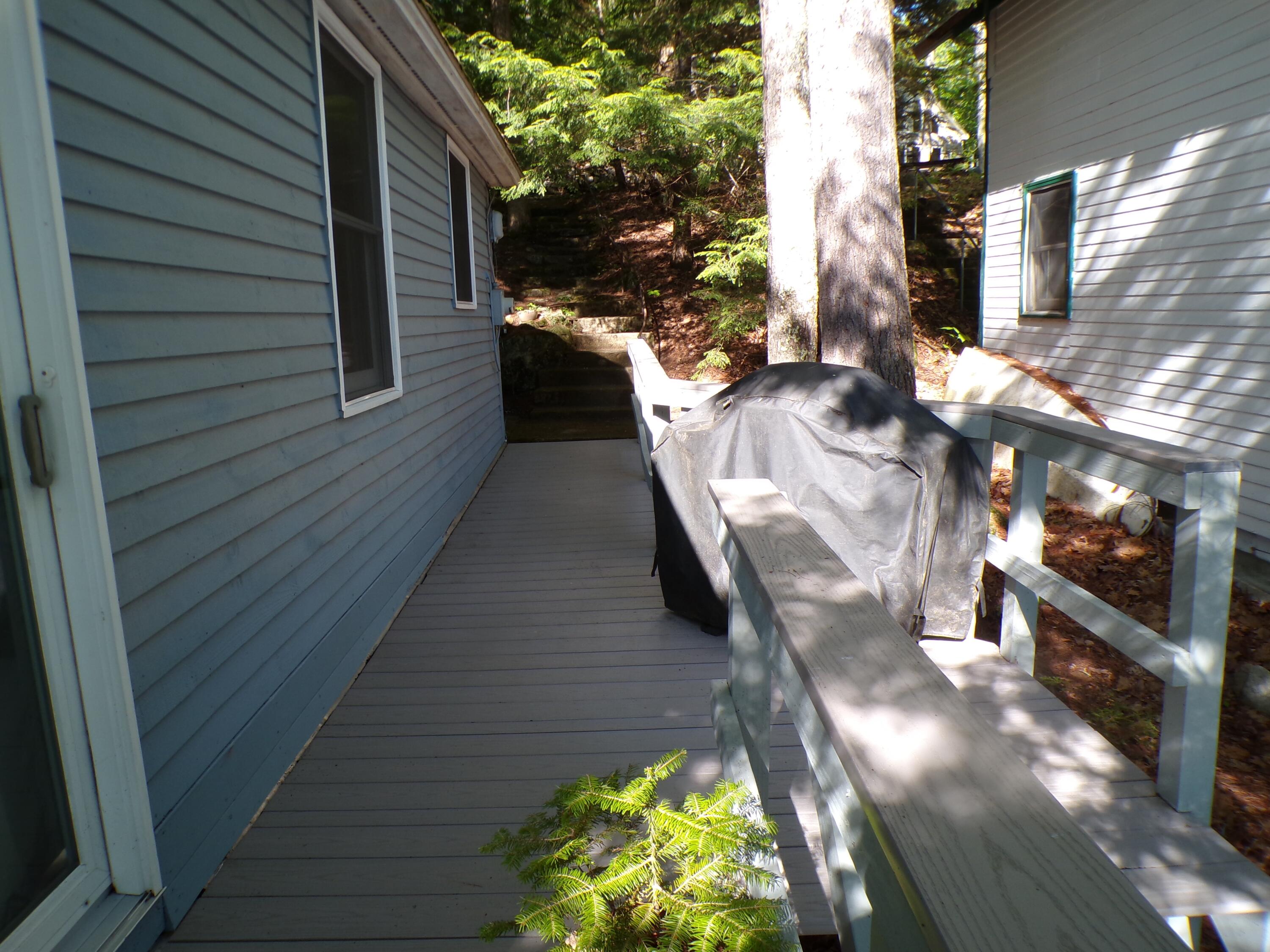 64 Lakeside Drive Raymond ME 04071