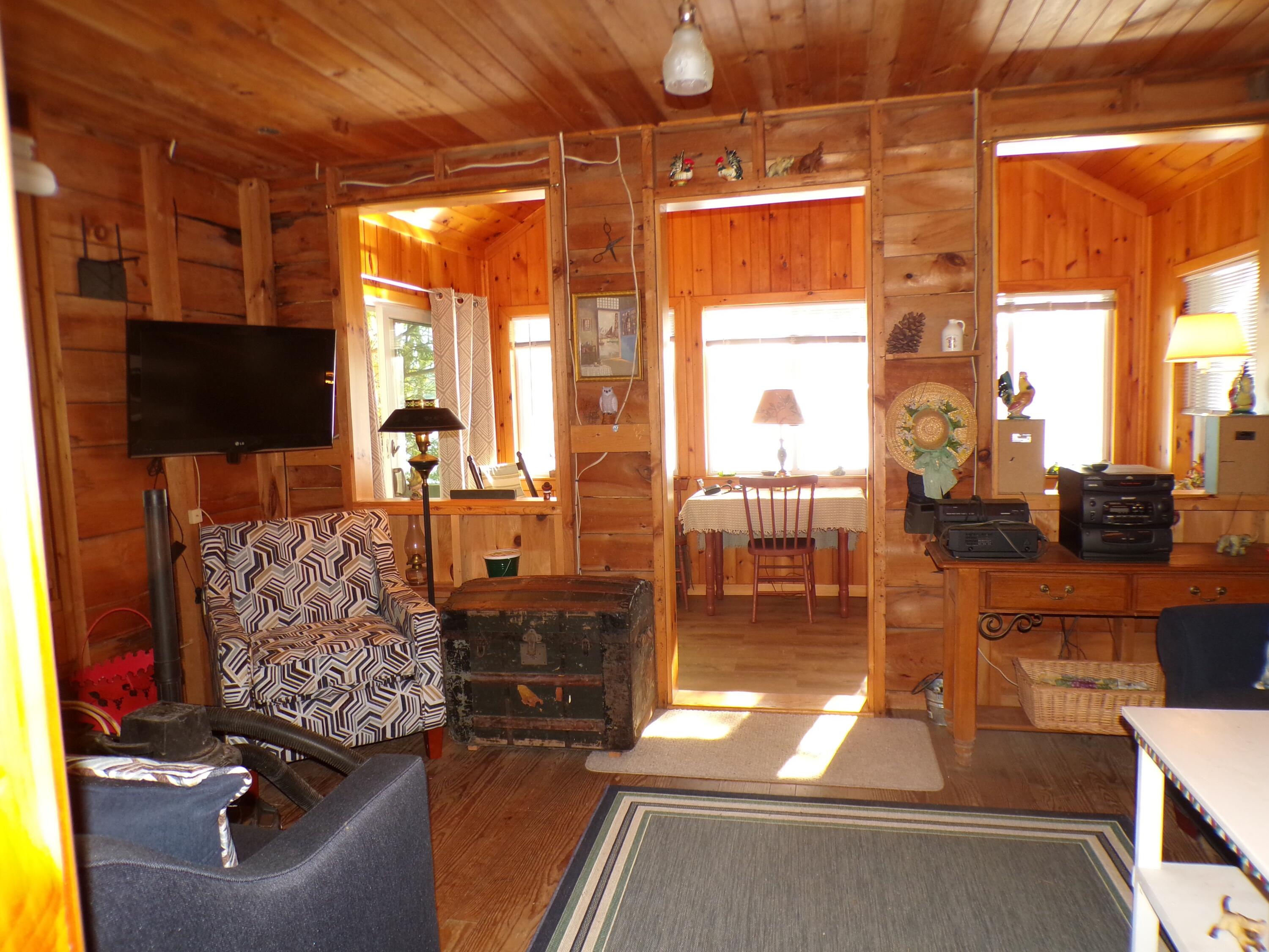 64 Lakeside Drive Raymond ME 04071