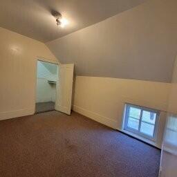 14 Arab Road Lee ME 04455