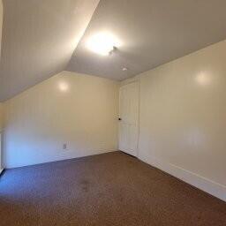 14 Arab Road Lee ME 04455