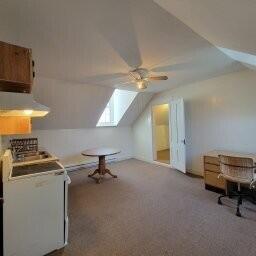 14 Arab Road Lee ME 04455