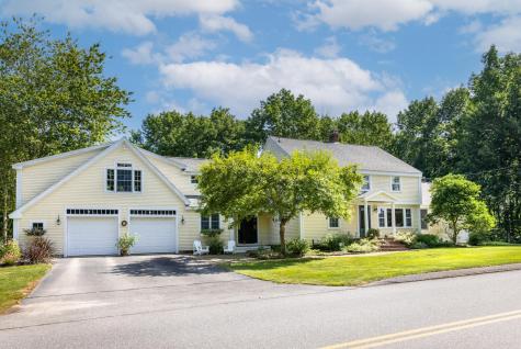 161 Hurricane Road Falmouth ME 04105