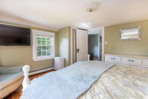 161 Hurricane Road Falmouth ME 04105