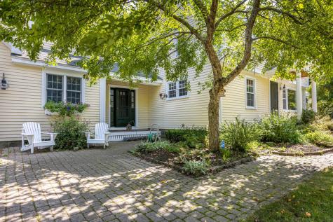 161 Hurricane Road Falmouth ME 04105