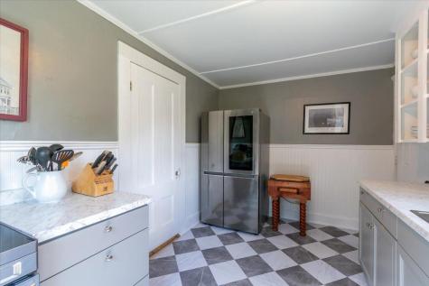 3 Salt Pond Road Friendship ME 04547