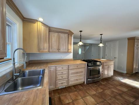 67 Spiller Road Gorham ME 04038