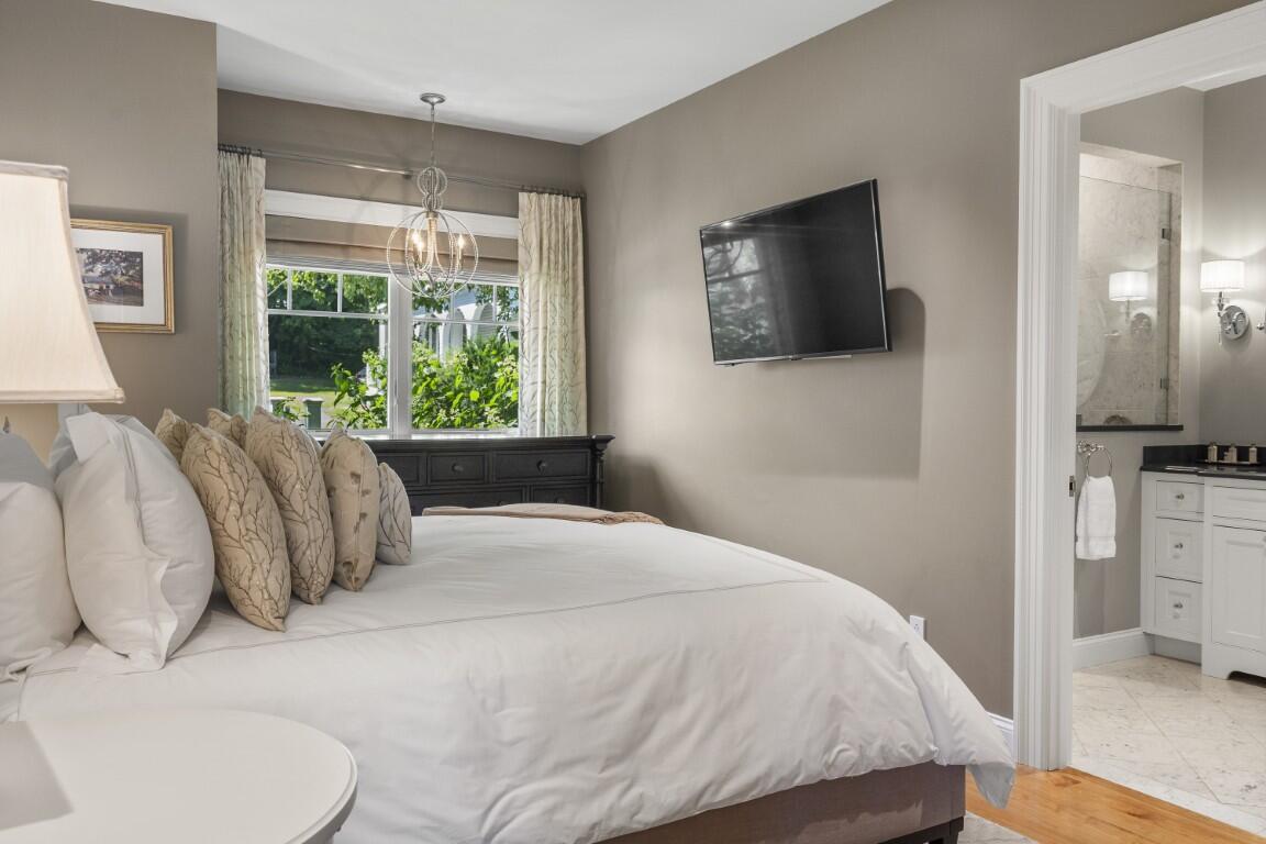 63 Townsend Avenue Boothbay Harbor ME 04538