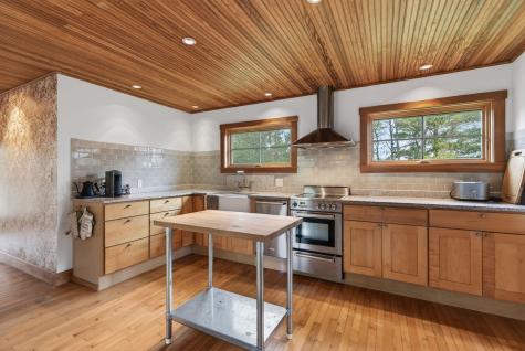 21 Frye Drive Cumberland ME 04021