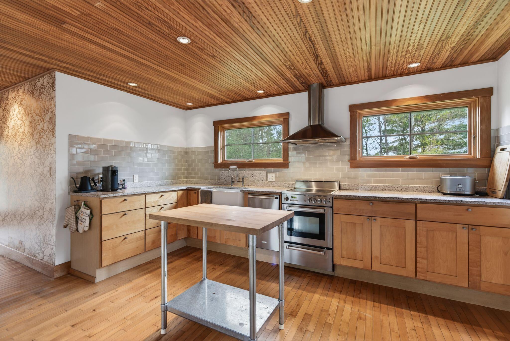 21 Frye Drive Cumberland ME 04021