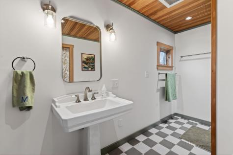 21 Frye Drive Cumberland ME 04021