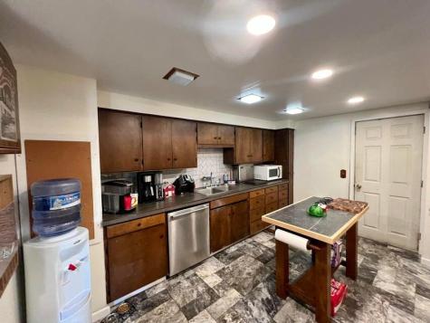 18 High Street Mechanic Falls ME 04256