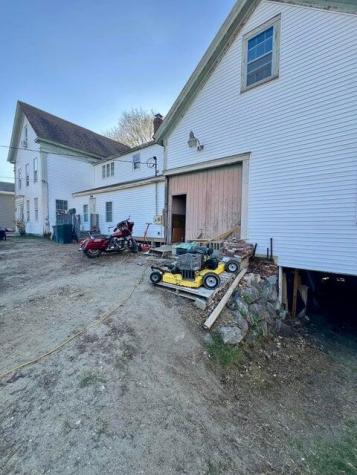 18 High Street Mechanic Falls ME 04256