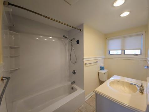 18 Littlefield Court North Berwick ME 03906