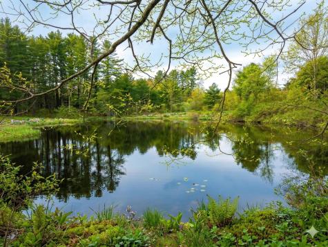 18 Littlefield Court North Berwick ME 03906