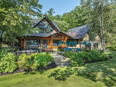 58 Beaumont Drive Naples ME 04055