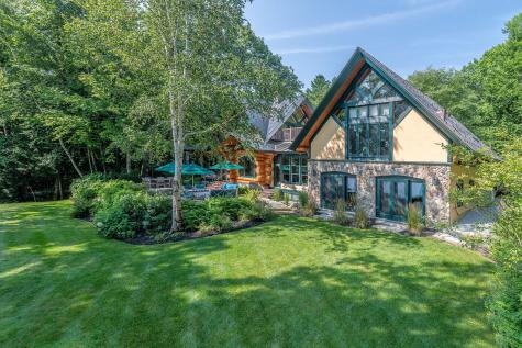 58 Beaumont Drive Naples ME 04055