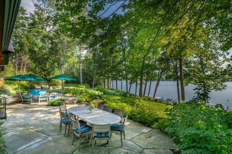 58 Beaumont Drive Naples ME 04055