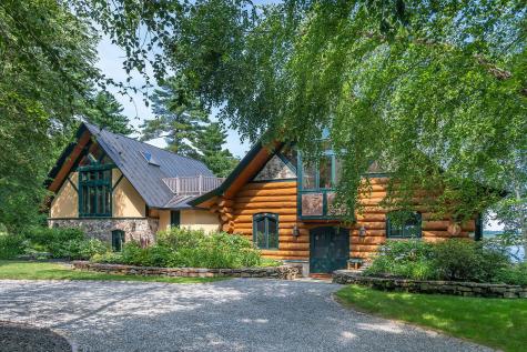 58 Beaumont Drive Naples ME 04055