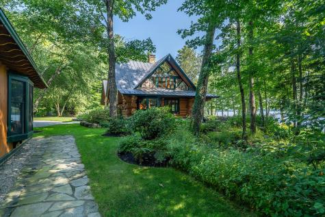 58 Beaumont Drive Naples ME 04055