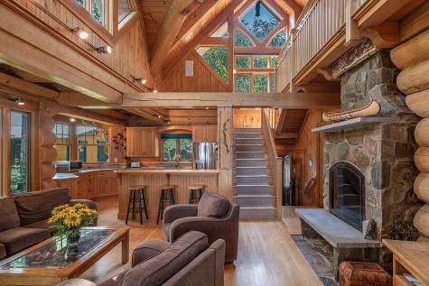 58 Beaumont Drive Naples ME 04055