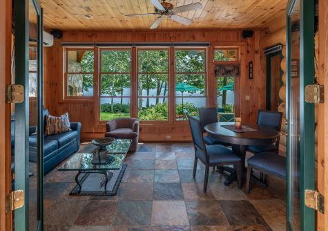 58 Beaumont Drive Naples ME 04055