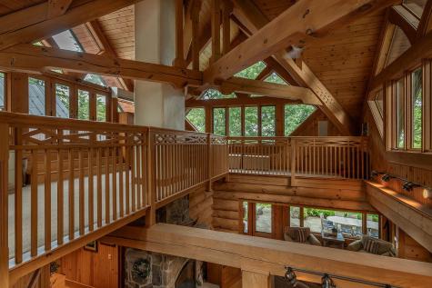 58 Beaumont Drive Naples ME 04055