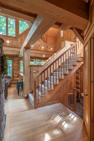 58 Beaumont Drive Naples ME 04055