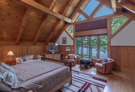 58 Beaumont Drive Naples ME 04055