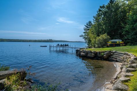 58 Beaumont Drive Naples ME 04055