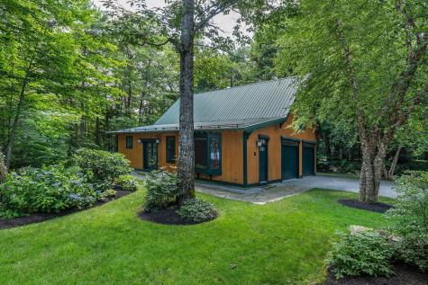 58 Beaumont Drive Naples ME 04055