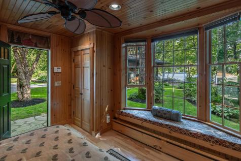 58 Beaumont Drive Naples ME 04055