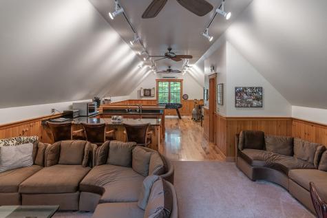 58 Beaumont Drive Naples ME 04055