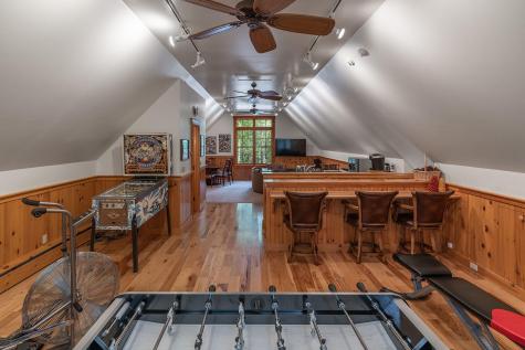 58 Beaumont Drive Naples ME 04055