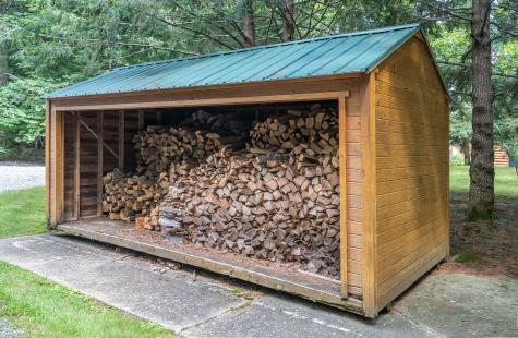 58 Beaumont Drive Naples ME 04055