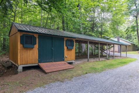 58 Beaumont Drive Naples ME 04055