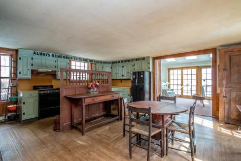 2460 Green Hill Road Chatham NH 03813