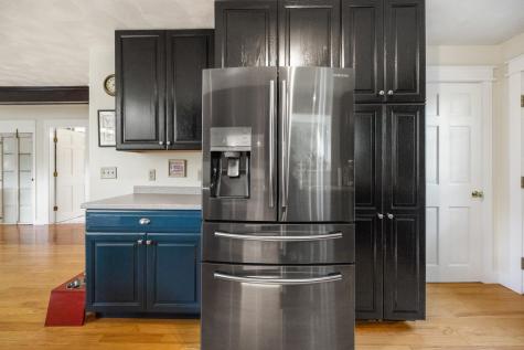 79 Mount Pleasant Street Rockport ME 04856