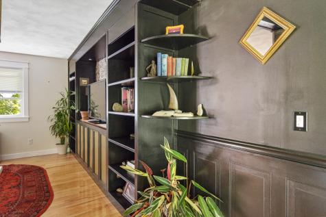 79 Mount Pleasant Street Rockport ME 04856