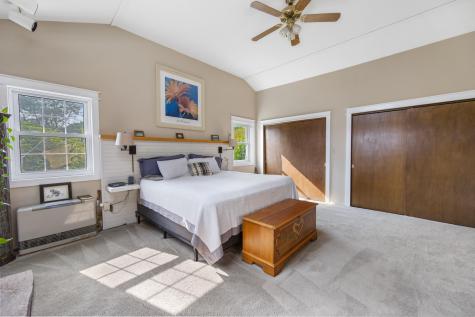 79 Mount Pleasant Street Rockport ME 04856